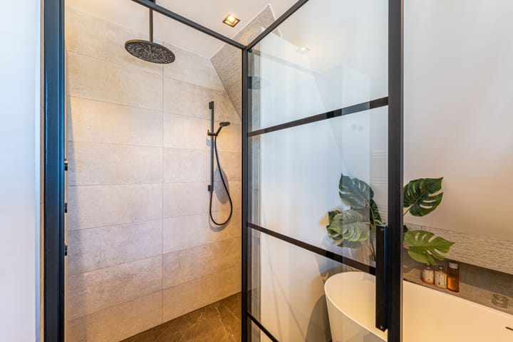 Photo 64 of Laantje van Bruijn 53