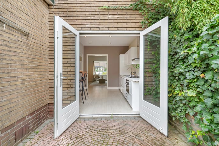 Photo 35 of Eekhoornstraat 53