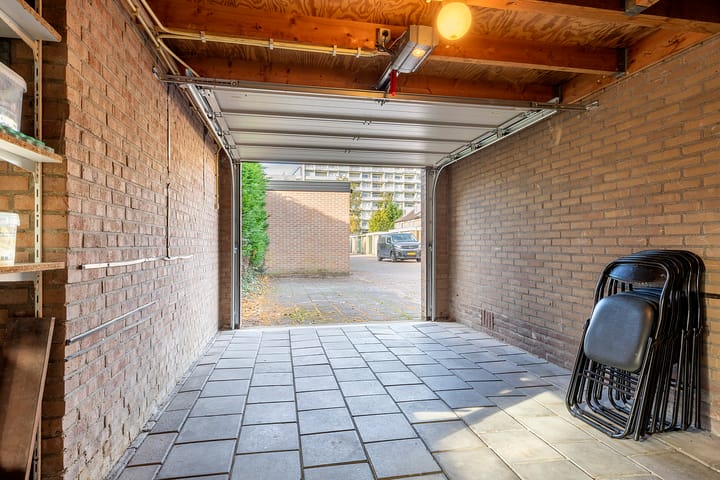 Photo 35 of Beneluxlaan 272