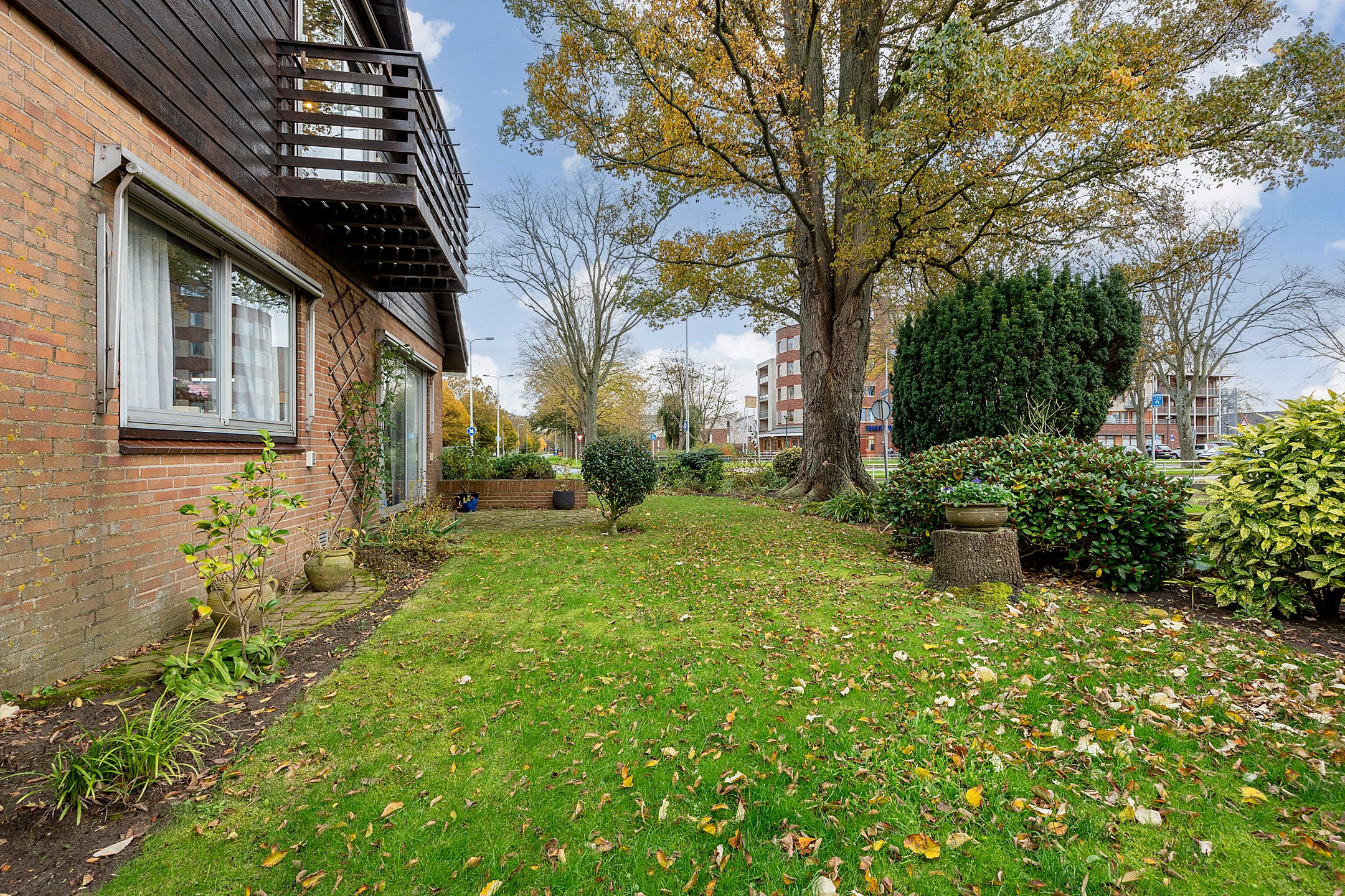 Foto 45 van Beneluxlaan 272