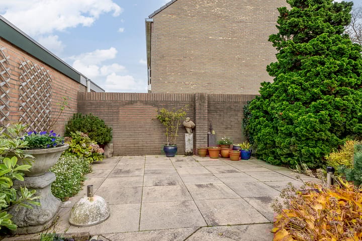 Photo 49 of Beneluxlaan 272