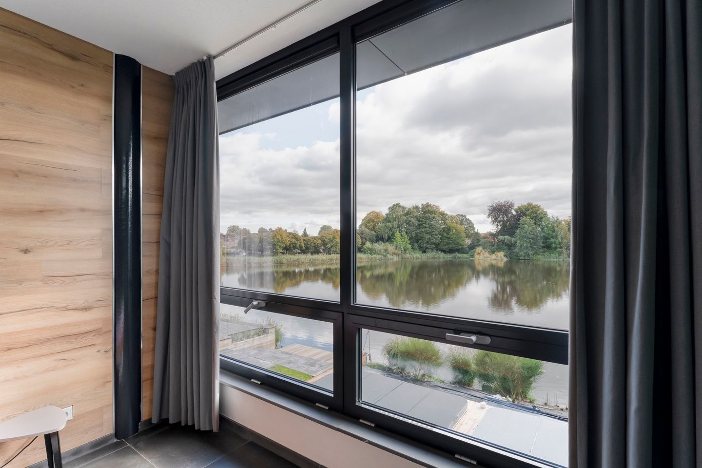 Foto 50 van Vijverlaan 15