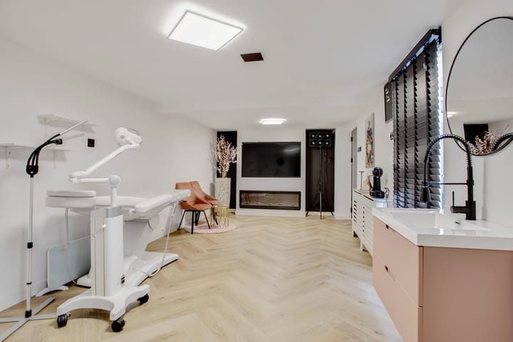 Photo 2 of Eemstraat 30