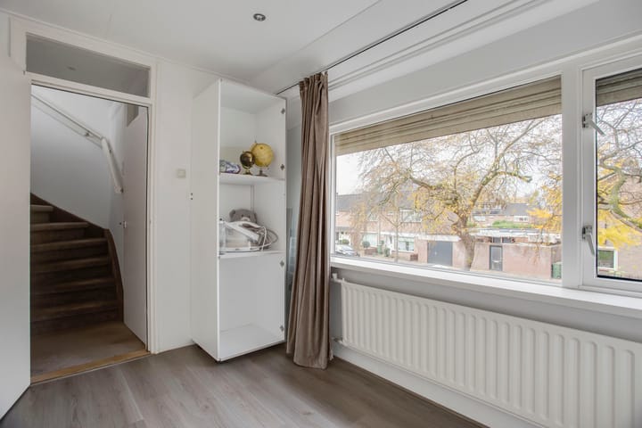 Photo 31 of Eemstraat 30