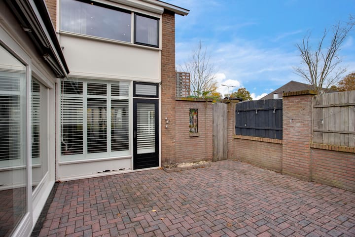 Photo 40 of Eemstraat 30