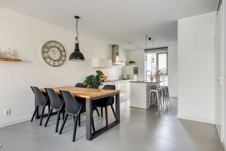 Photo 16 of Maatsestraat 4-E