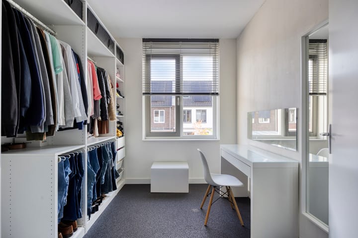 Photo 36 of Maatsestraat 4-E