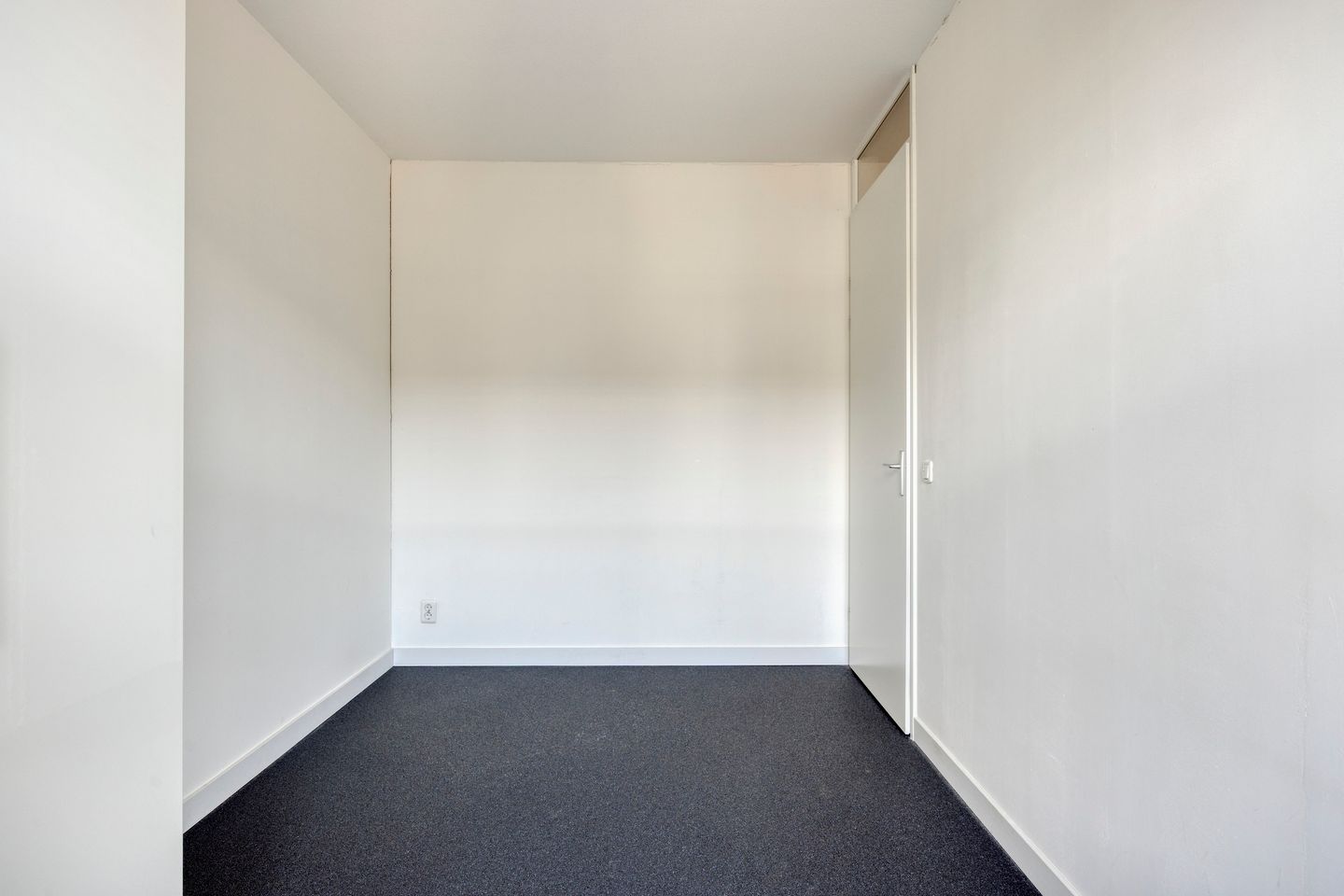 Foto 40 van Maatsestraat 4-E