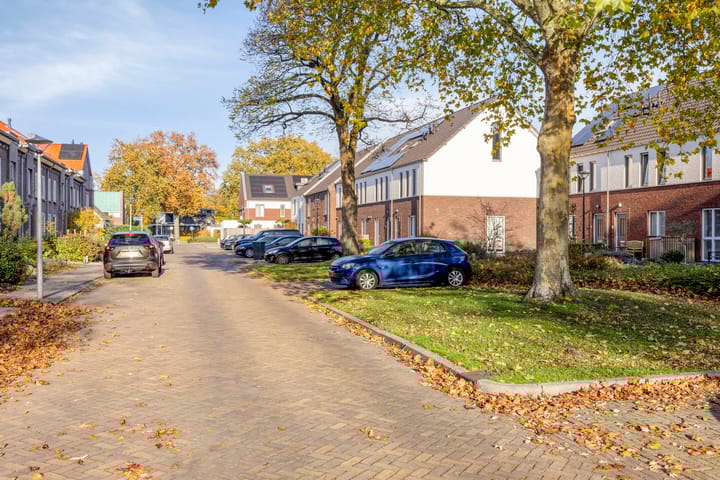 Photo 49 of Maatsestraat 4-E