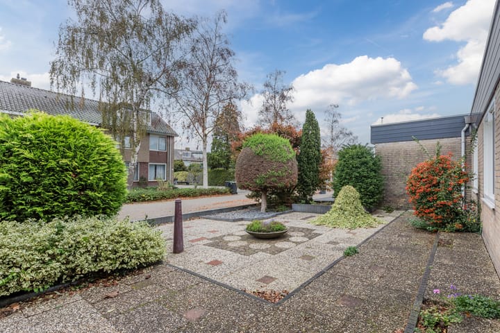 Photo 7 of Burgemeester van Baaklaan 21