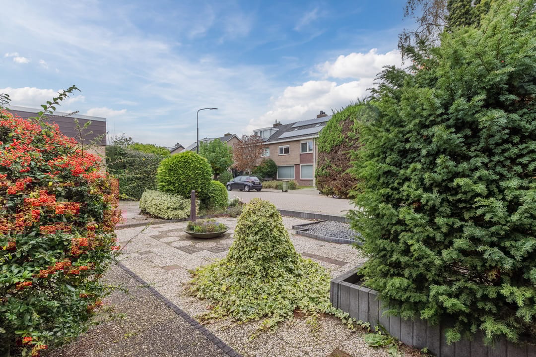 Photo 8 of Burgemeester van Baaklaan 21