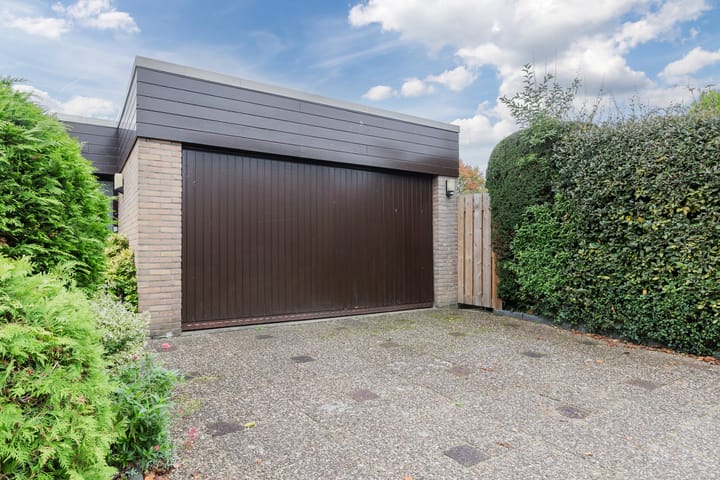 Photo 9 of Burgemeester van Baaklaan 21