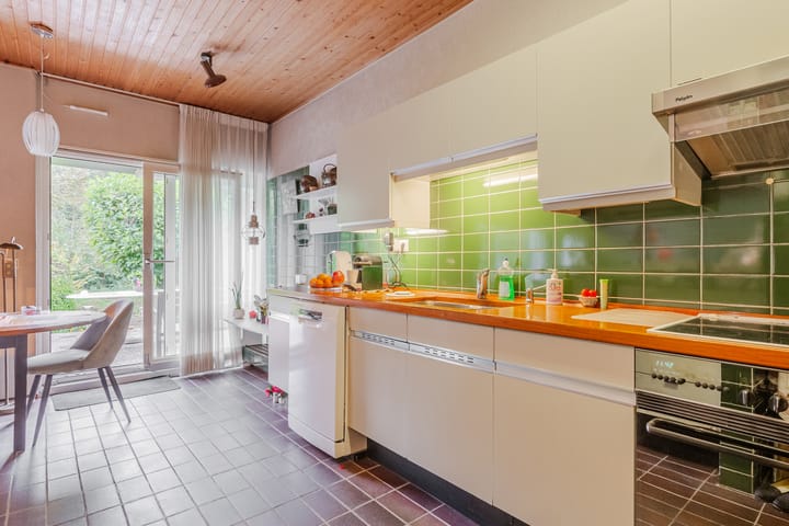 Photo 20 of Burgemeester van Baaklaan 21