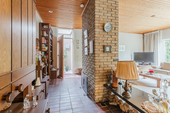 Photo 22 of Burgemeester van Baaklaan 21