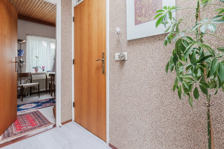 Photo 25 of Burgemeester van Baaklaan 21