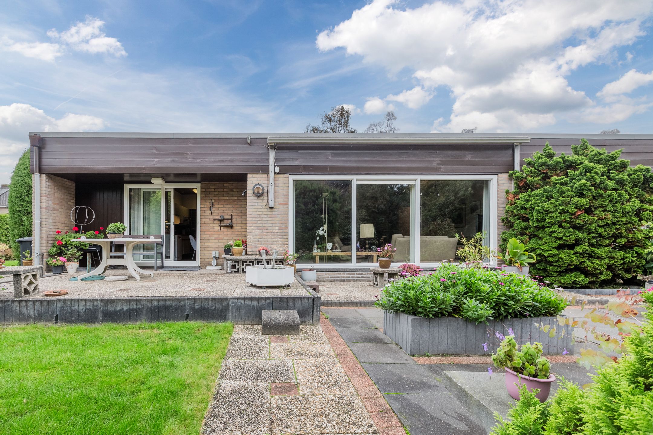 Photo 45 of Burgemeester van Baaklaan 21