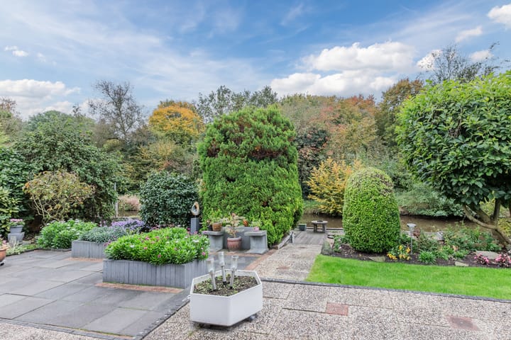 Photo 47 of Burgemeester van Baaklaan 21