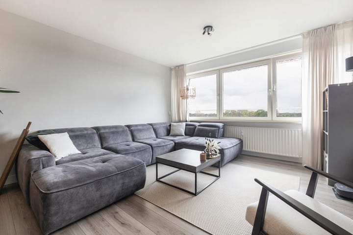 Foto 11 van Hobokenstraat 239