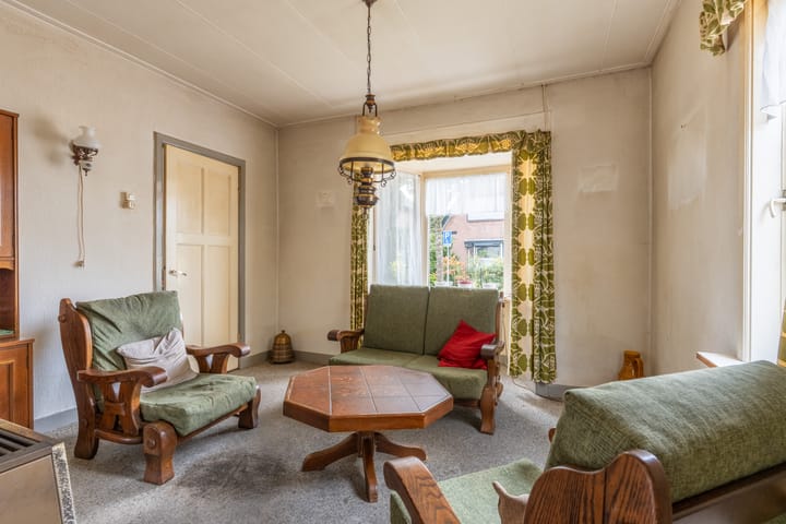 Photo 2 of Hartweg 3