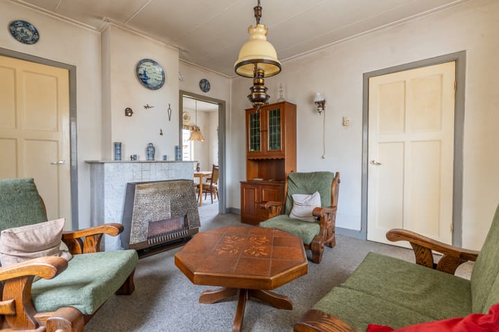 Photo 4 of Hartweg 3