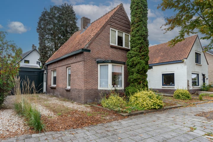 Photo 13 of Hartweg 3