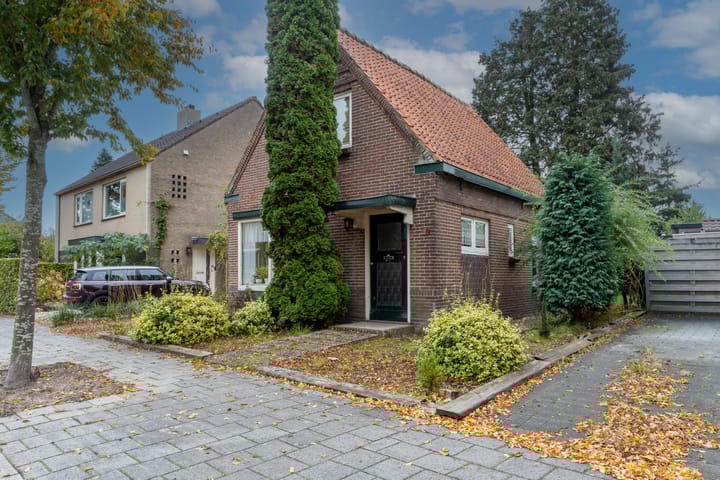 Photo 14 of Hartweg 3