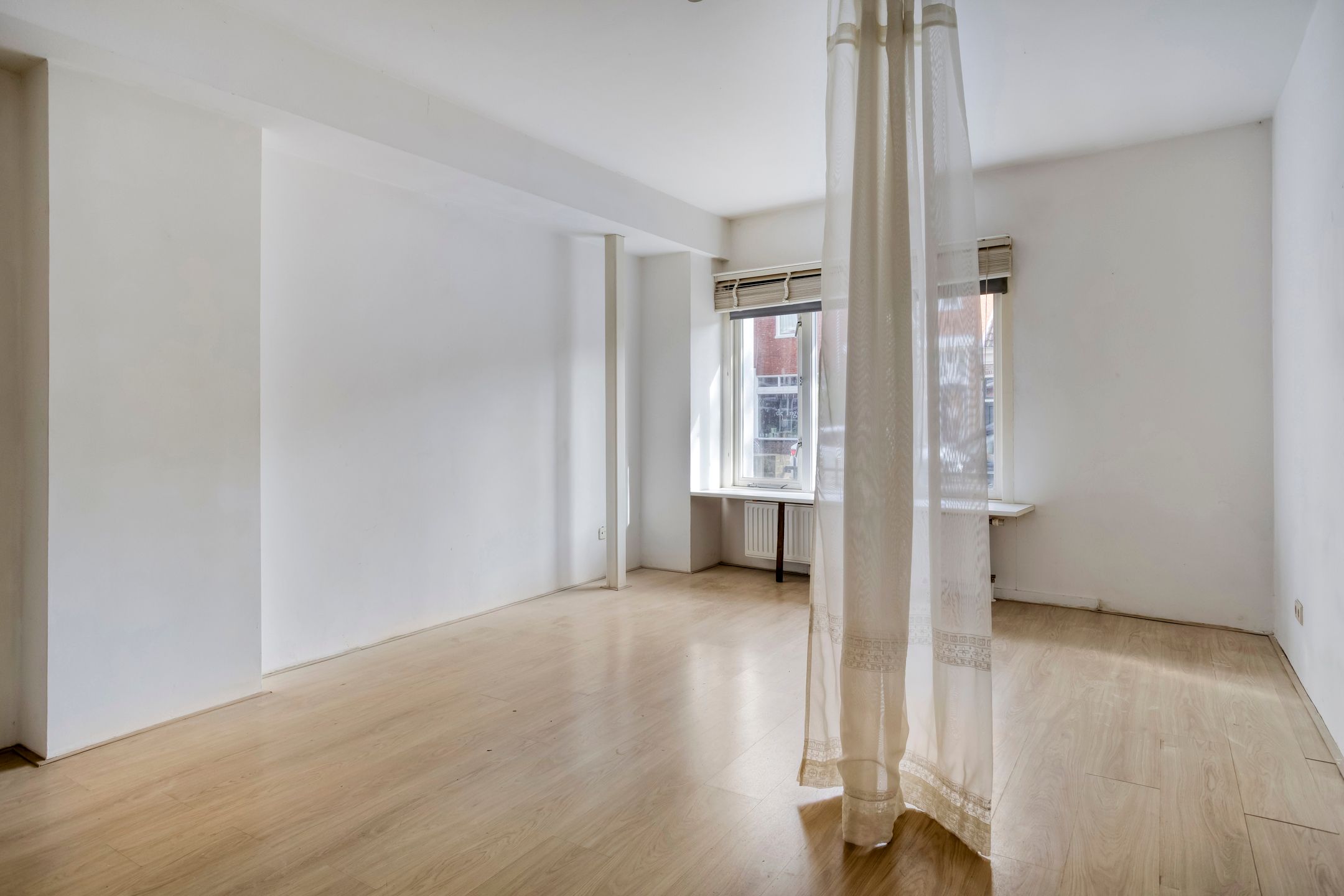 Foto 6 van Meeuwerderweg 75-1