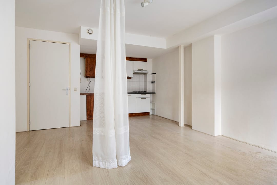 Foto 8 van Meeuwerderweg 75-1