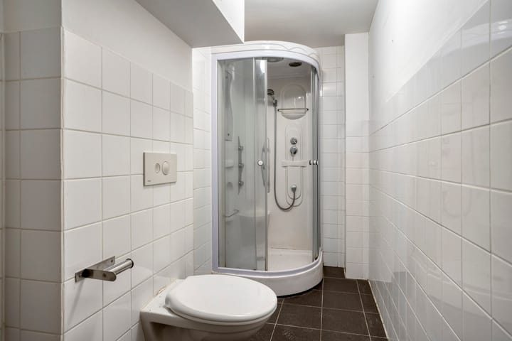 Photo 10 of Meeuwerderweg 75-1