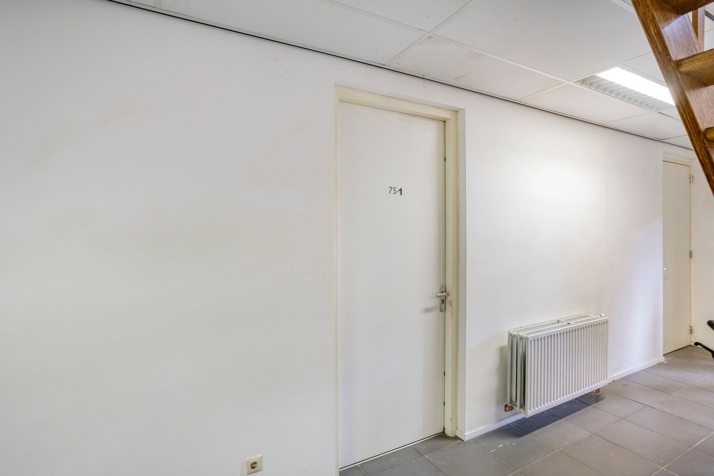 Foto 14 van Meeuwerderweg 75-1