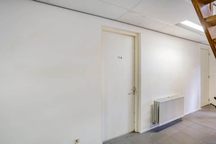 Photo 14 of Meeuwerderweg 75-1