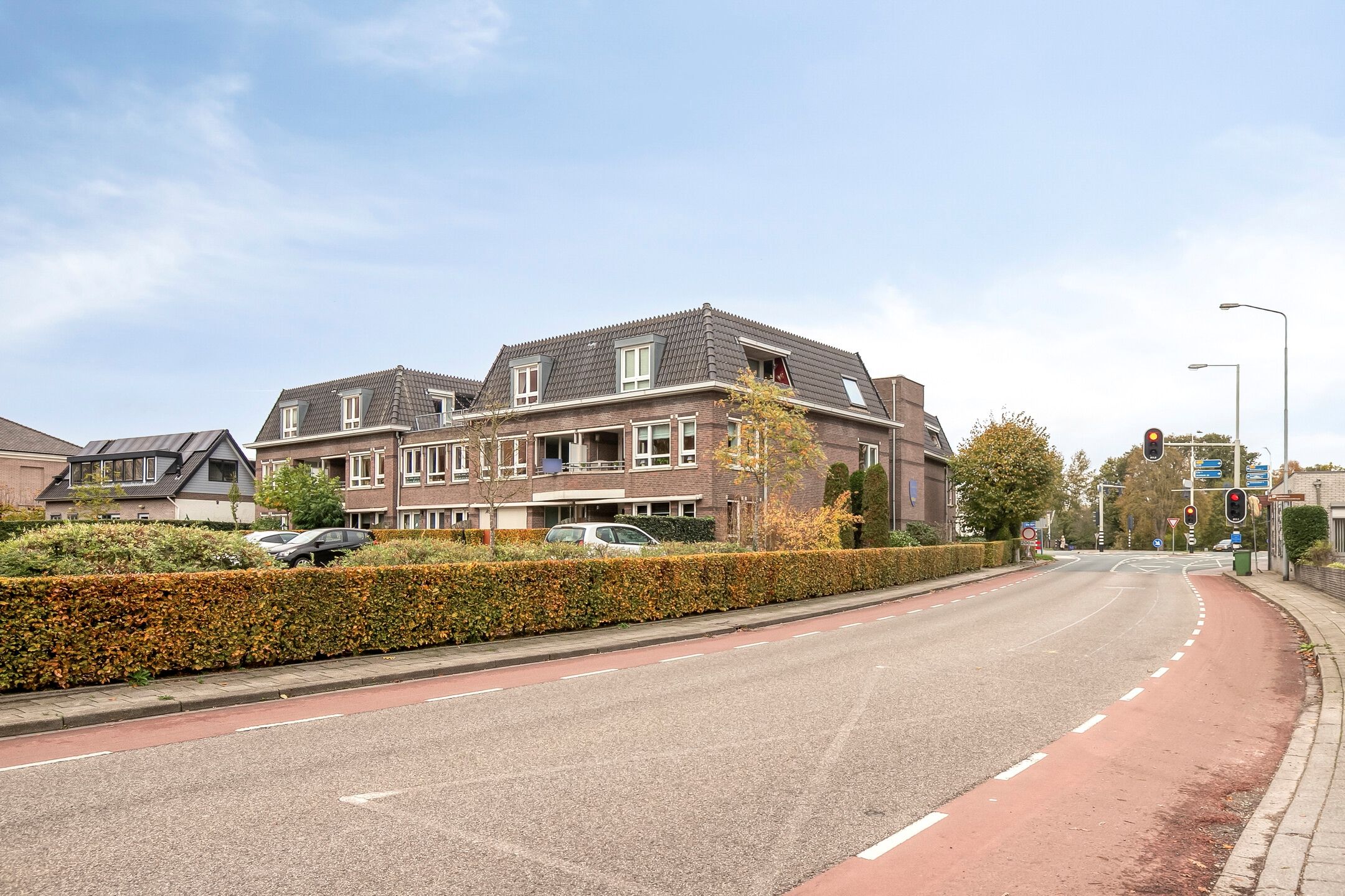 Foto 21 van Stationsweg 4-6