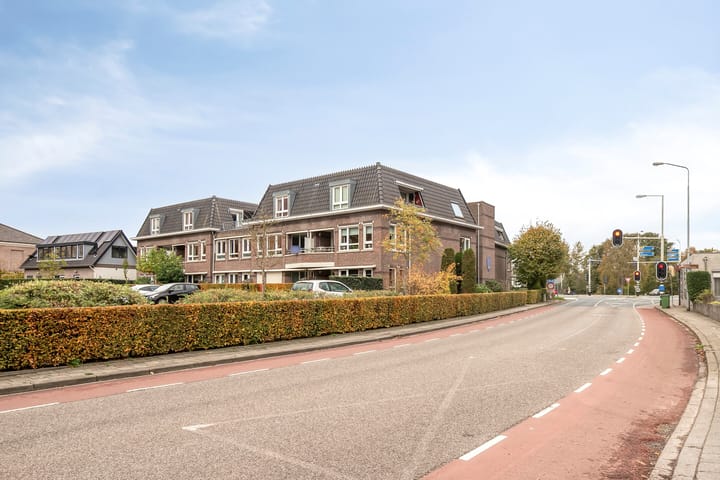 Foto 21 van Stationsweg 4-6