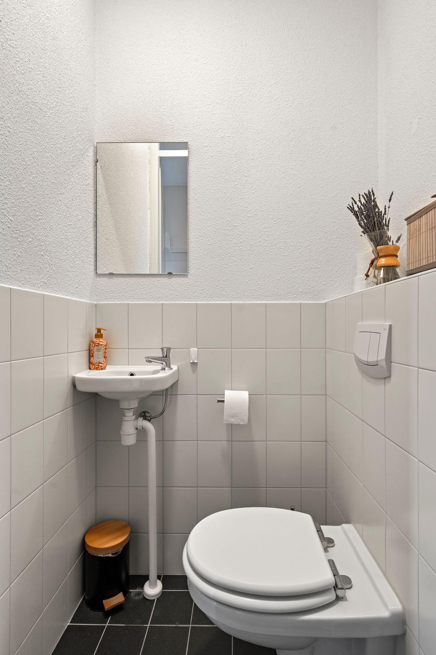 Photo 18 of Willem Berkhemerstraat 9