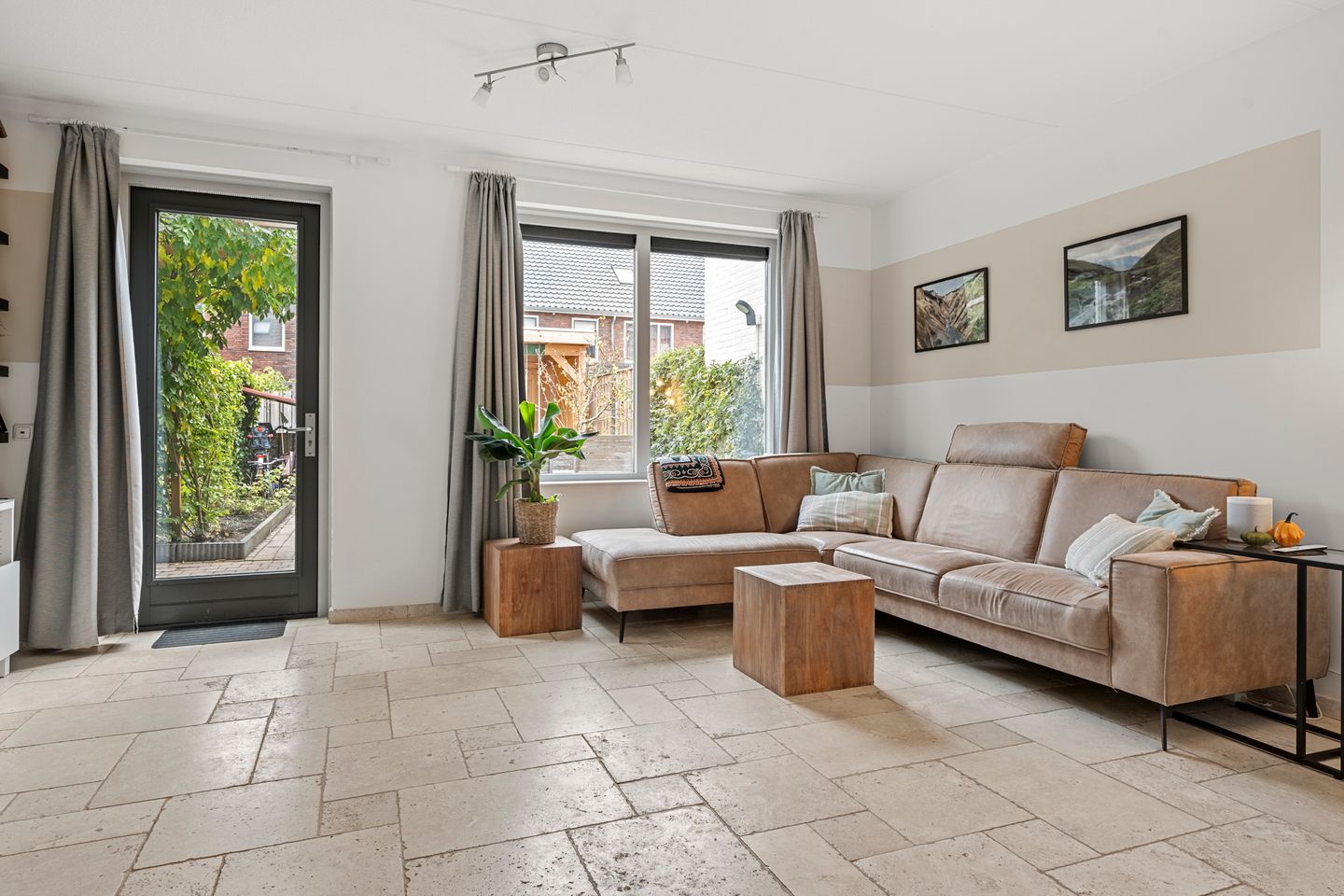 Photo 19 of Willem Berkhemerstraat 9