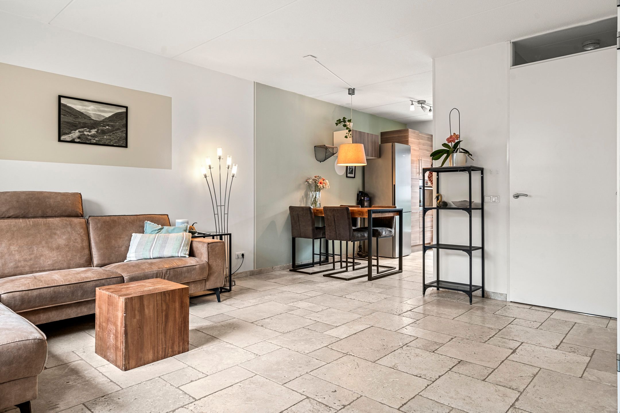 Photo 21 of Willem Berkhemerstraat 9