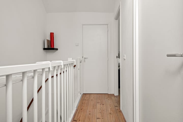 Photo 36 of Willem Berkhemerstraat 9