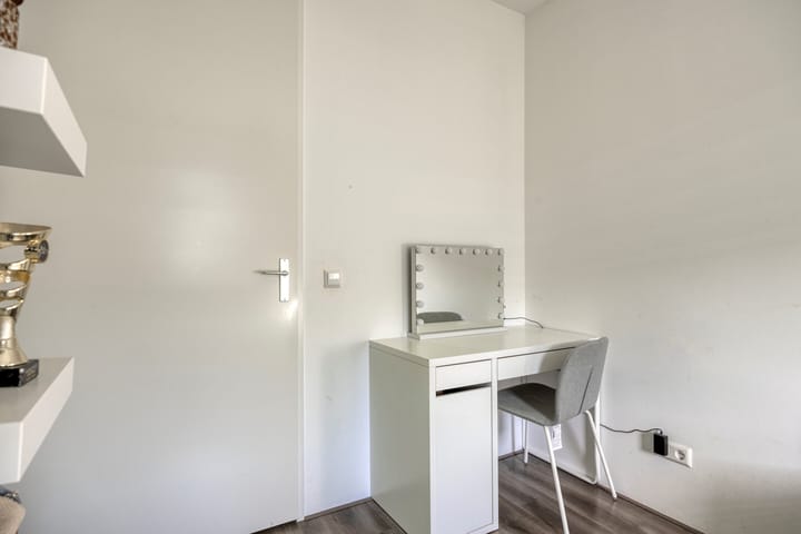 Foto 30 van Leen van der Houwenstraat 66