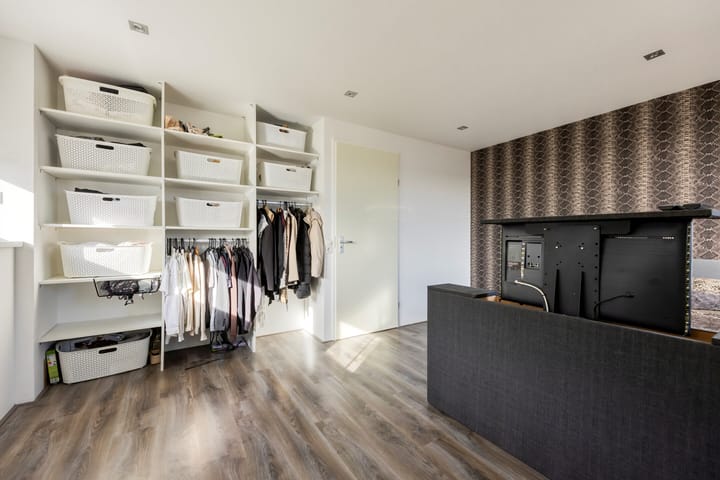 Foto 36 van Leen van der Houwenstraat 66