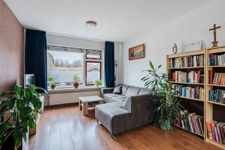 Photo 15 of Langeweg 75