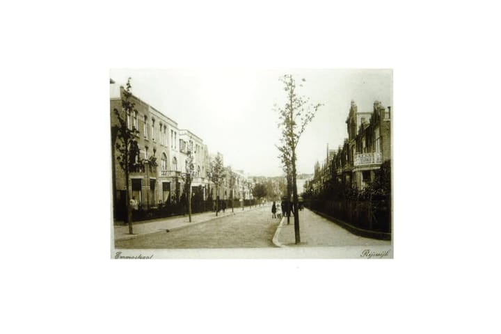 Photo 38 of Emmastraat 47