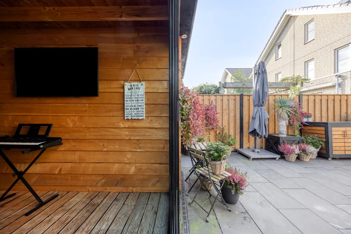 Foto 49 van Leen van der Houwenstraat 66