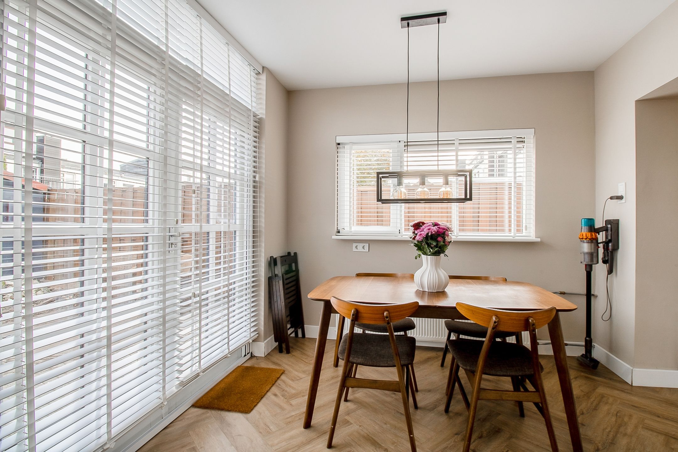 Photo 3 of Ternatestraat 14