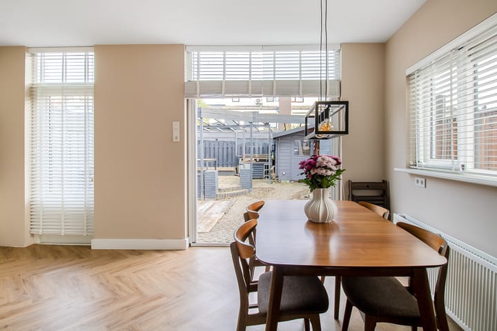 Photo 11 of Ternatestraat 14