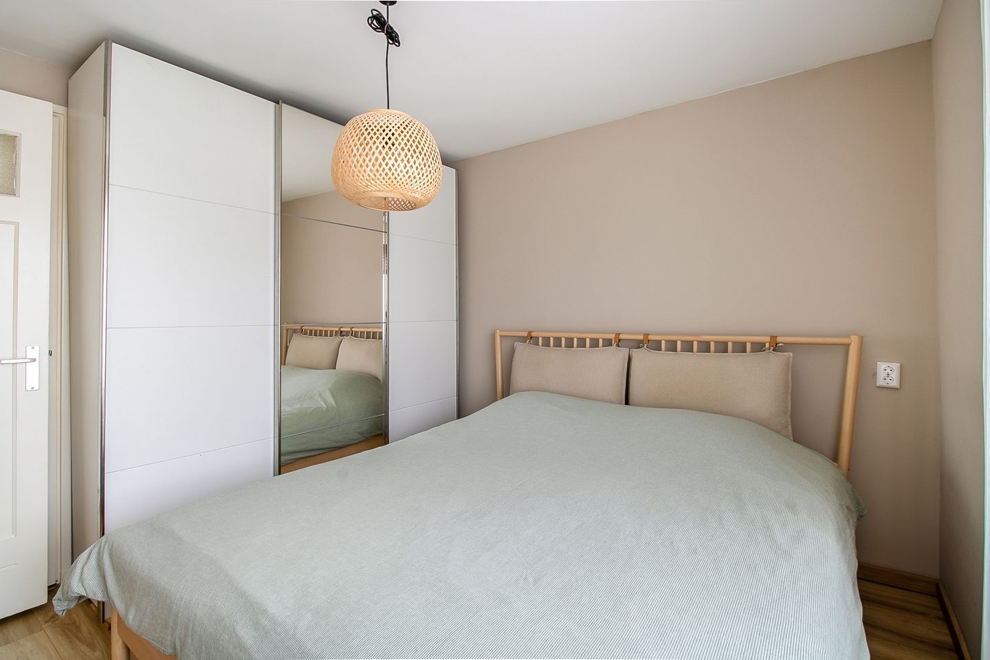 Photo 25 of Ternatestraat 14