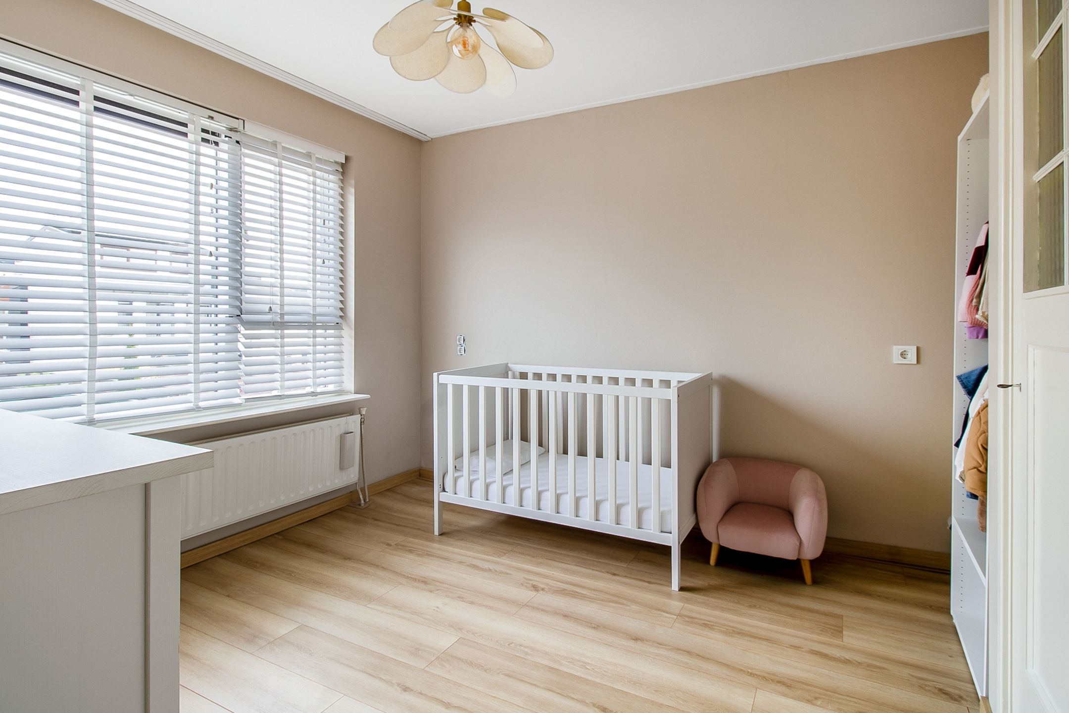 Photo 30 of Ternatestraat 14