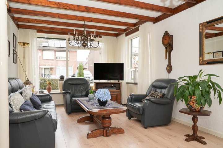 Photo 4 of Dorpstraat 66