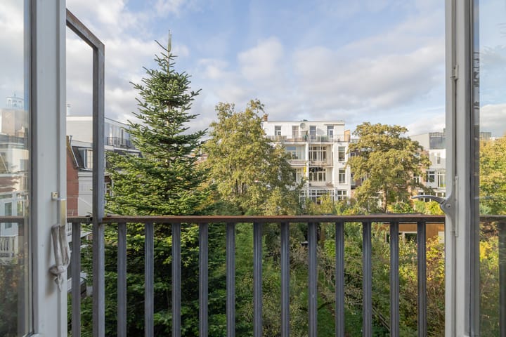 Photo 28 of Fraunhoferstraat 7-H