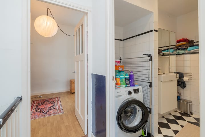 Photo 38 of Fraunhoferstraat 7-H