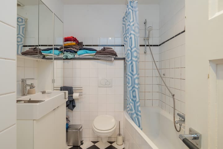 Photo 39 of Fraunhoferstraat 7-H